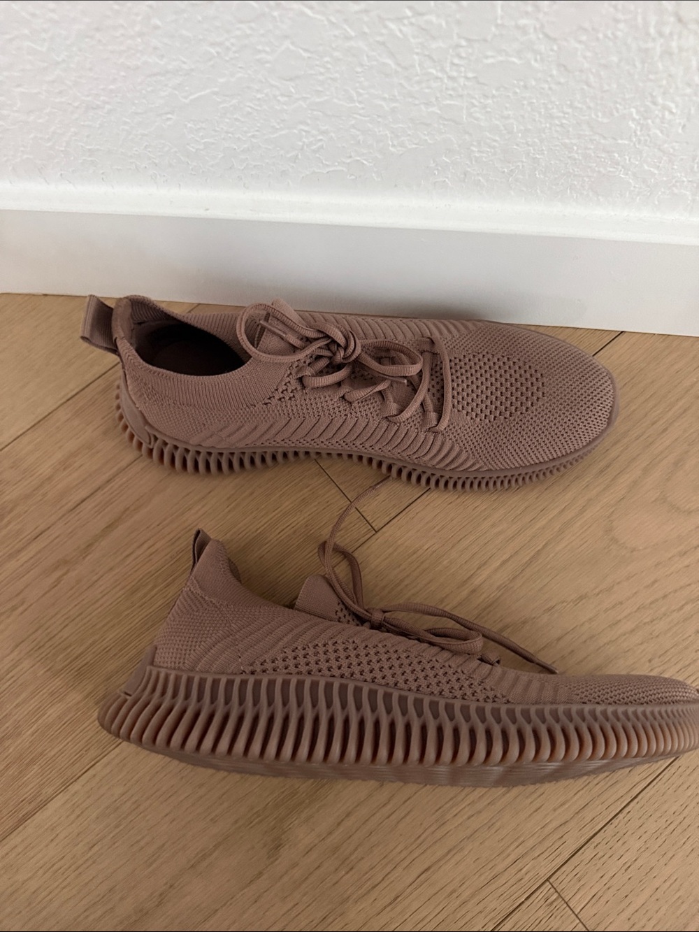 Aldo Women's Knit Lace-Up Sneakers in Mauve